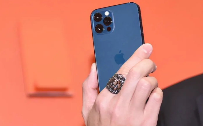 丰都苹果手机维修分享iPhone12系列重启方法教程 